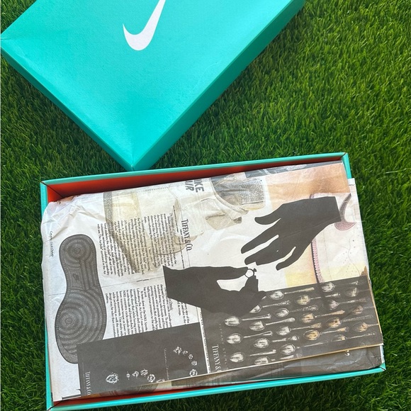 *SOLD* Tiffany Air Force 1 - Picture 7 of 7